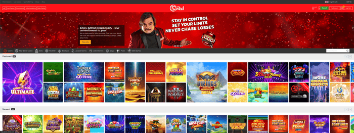 The main lobby at 32Red Casino shows the welcome bonus and a selection of popular games